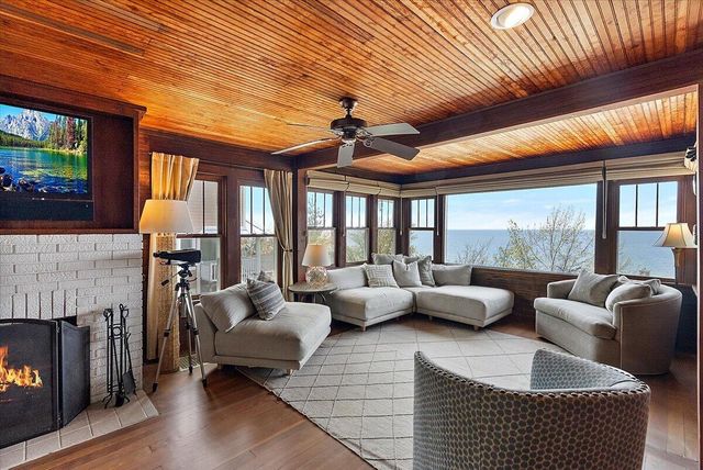 2448 Blue Bell Court, Macatawa, MI 49434