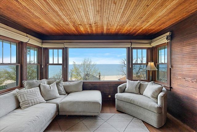 2448 Blue Bell Court, Macatawa, MI 49434