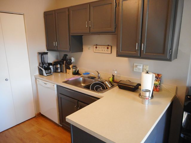 753 Candleridge Court C2, Bartlett, IL 60103
