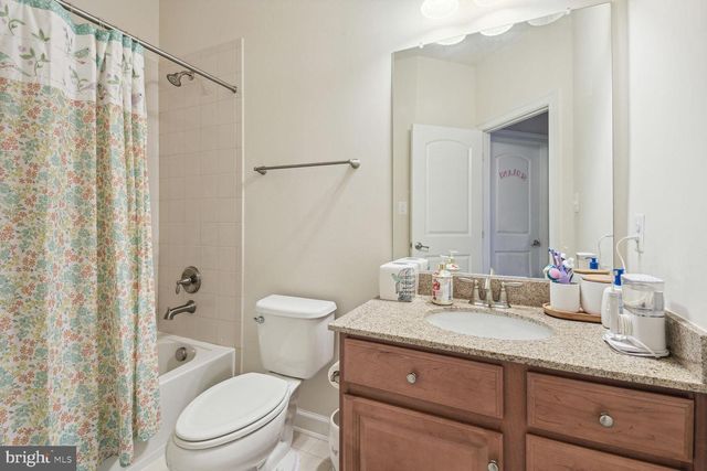 124 LIRIOPE PL, Gaithersburg, MD 20878