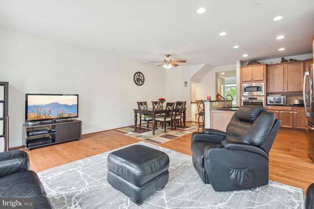 124 LIRIOPE PL, Gaithersburg, MD 20878