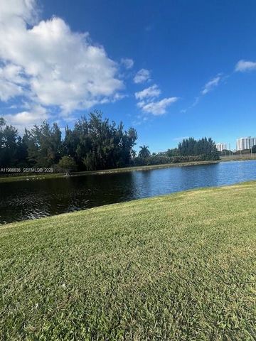 16465 NE 22nd Avenue 118, North Miami Beach, FL 33160