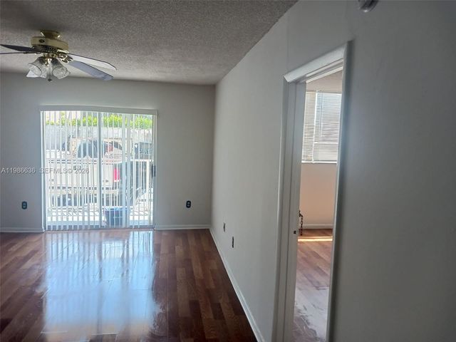 16465 NE 22nd Avenue 118, North Miami Beach, FL 33160