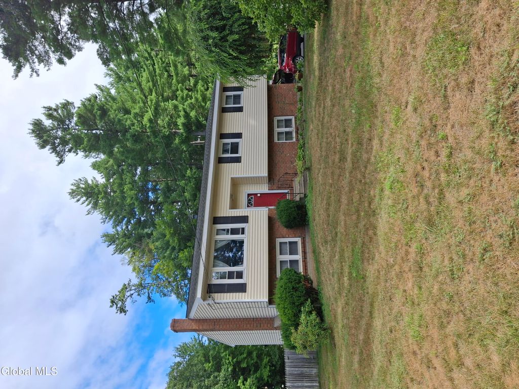 3087 Lone Pine Road, Guilderland, NY 12303