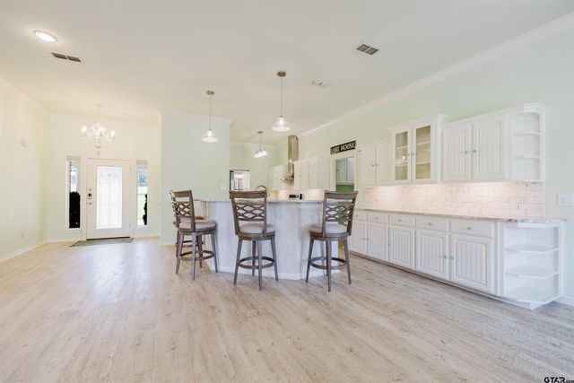 713 County Road 3608, Bullard, TX 75757