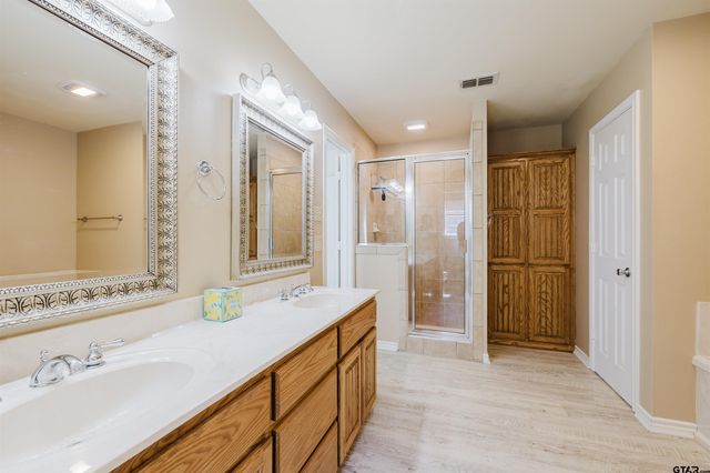 713 County Road 3608, Bullard, TX 75757