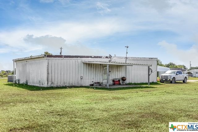 Multiple Danny Lane, Port Lavaca, TX 77979