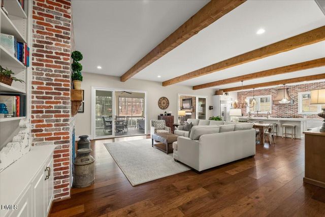 10 Sourwood Court, Youngsville, NC 27596