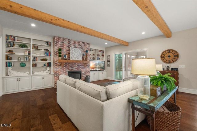 10 Sourwood Court, Youngsville, NC 27596