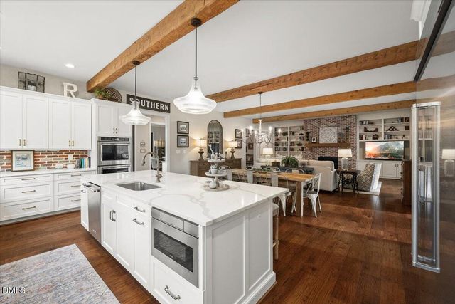 10 Sourwood Court, Youngsville, NC 27596