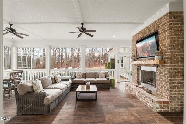 10 Sourwood Court, Youngsville, NC 27596