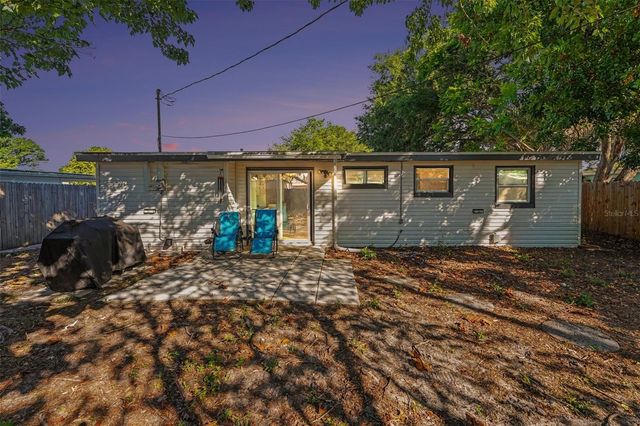 8036 ROSE TERRACE, Seminole, FL 33777