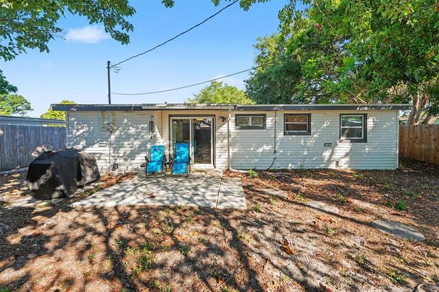 8036 ROSE TERRACE, Seminole, FL 33777