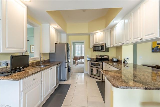 7337 Donatello CT, Naples, FL 34114