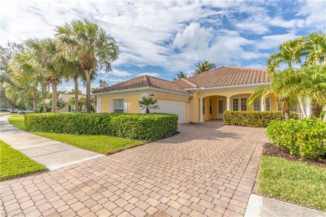 7337 Donatello CT, Naples, FL 34114