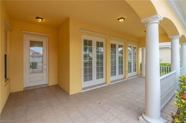 7337 Donatello CT, Naples, FL 34114