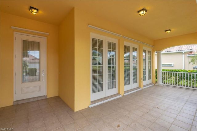 7337 Donatello CT, Naples, FL 34114