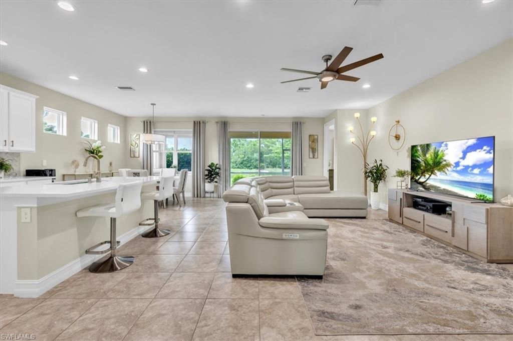 3286 Birchin LN, FORT MYERS, FL 33916 — photo 5