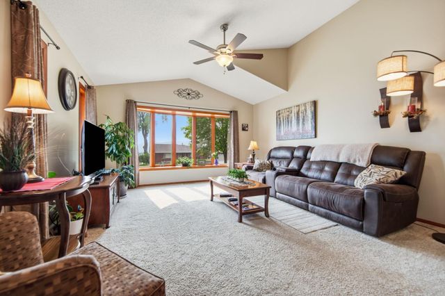 7616 Peltier Lake Drive, Lino Lakes, MN 55038