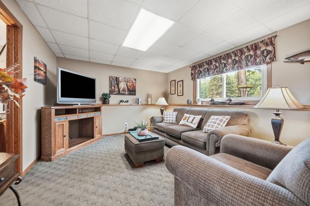 7616 Peltier Lake Drive, Lino Lakes, MN 55038
