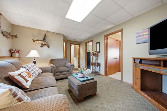 7616 Peltier Lake Drive, Lino Lakes, MN 55038