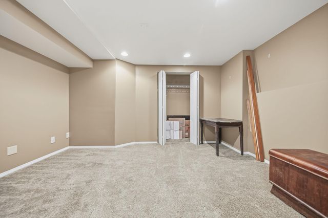 7616 Peltier Lake Drive, Lino Lakes, MN 55038