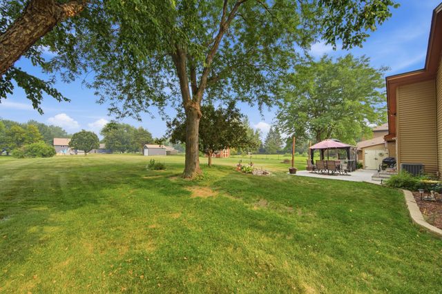 7616 Peltier Lake Drive, Lino Lakes, MN 55038