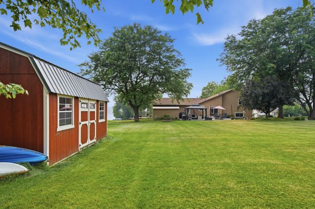 7616 Peltier Lake Drive, Lino Lakes, MN 55038