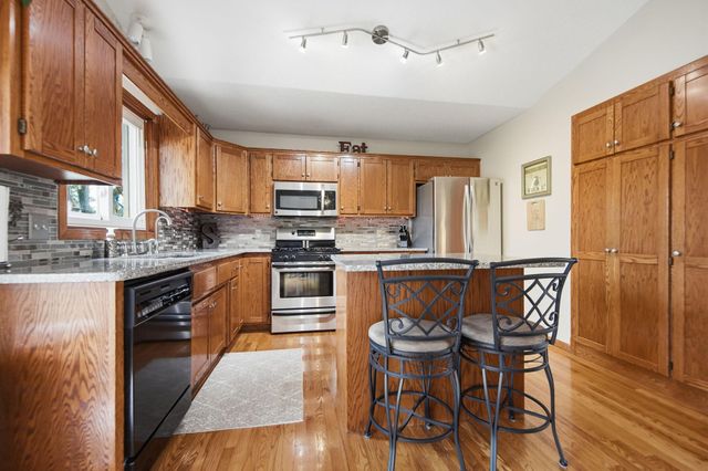 7616 Peltier Lake Drive, Lino Lakes, MN 55038