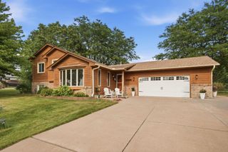 7616 Peltier Lake Drive, Lino Lakes, MN 55038