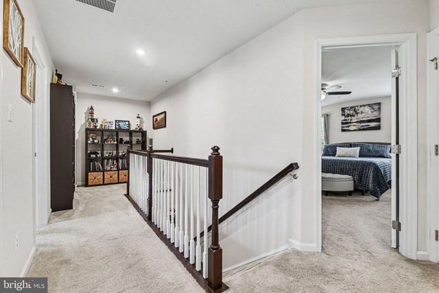 4335 SECRETARIAT ST, Harrisburg, PA 17112