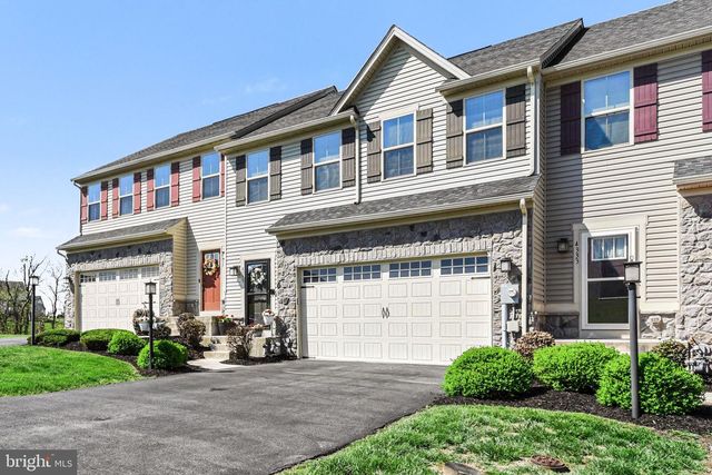 4335 SECRETARIAT ST, Harrisburg, PA 17112