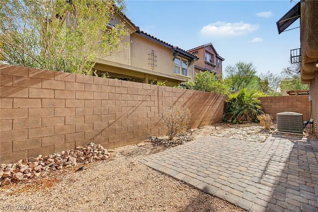 10446 Wildflower Gully Street, Las Vegas, NV 89178