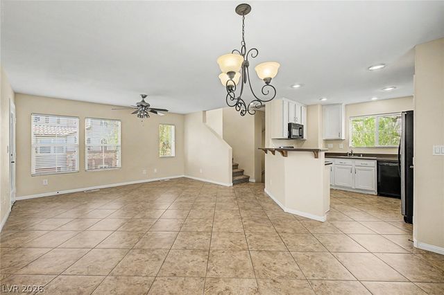 10446 Wildflower Gully Street, Las Vegas, NV 89178