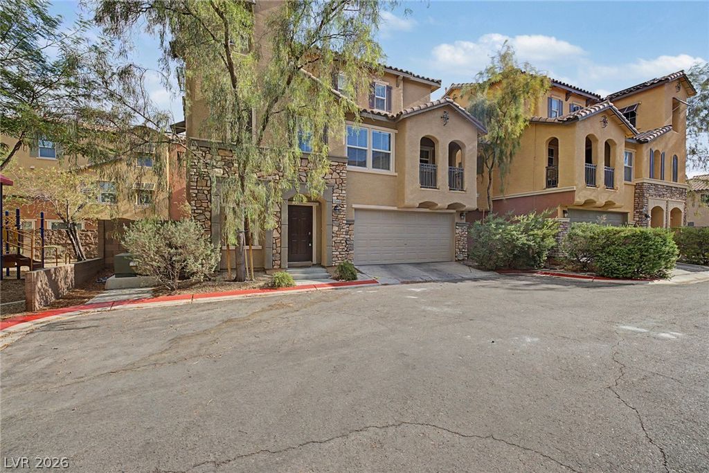 10446 Wildflower Gully Street, Las Vegas, NV 89178 — photo 5