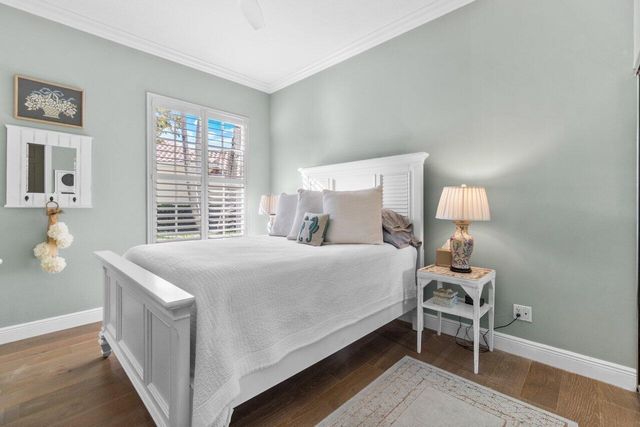 8222 Dominica Place, Wellington, FL 33414