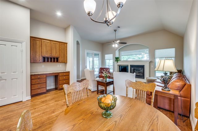 11913 Shalimar Way, Denton, TX 76207
