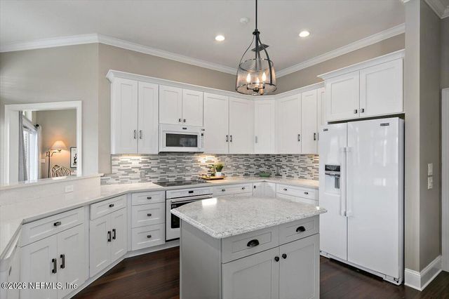 109 SEA ISLAND LAKE Court, Ponte Vedra Beach, FL 32082