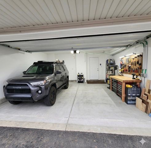1716 Windward Drive 1716, Pingree Grove, IL 60140