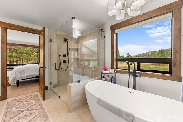 14 Maverick Lane, Carlton, WA 98814