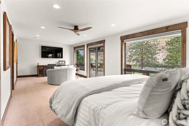 14 Maverick Lane, Carlton, WA 98814