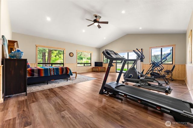 14 Maverick Lane, Carlton, WA 98814