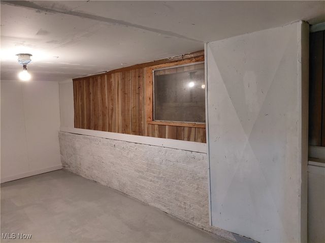 519 E 103rd Street, Cleveland, OH 44108