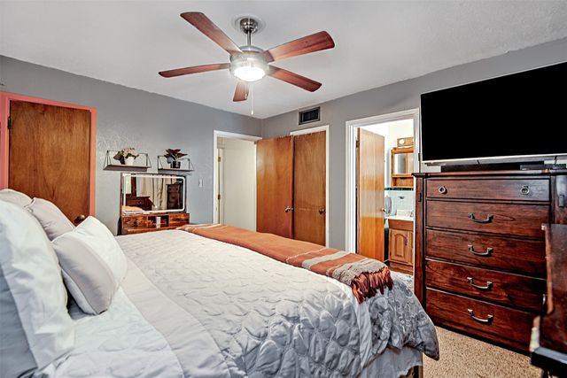 4112 Ridgecrest Circle, Lake Worth, TX 76135