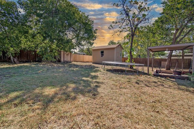4112 Ridgecrest Circle, Lake Worth, TX 76135