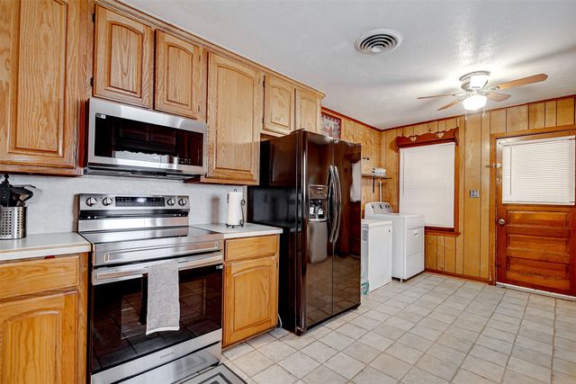 4112 Ridgecrest Circle, Lake Worth, TX 76135