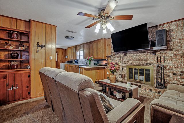 4112 Ridgecrest Circle, Lake Worth, TX 76135