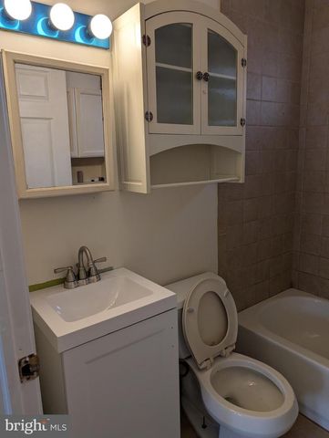 309 PARK AVE, Bristol, PA 19007