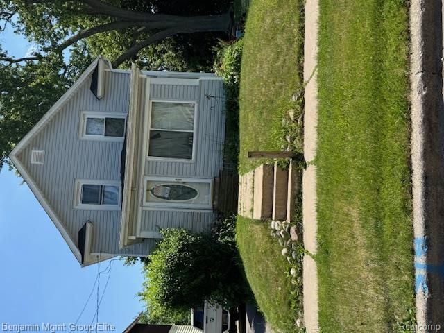 328 Whittemore Street, Pontiac, MI 48342