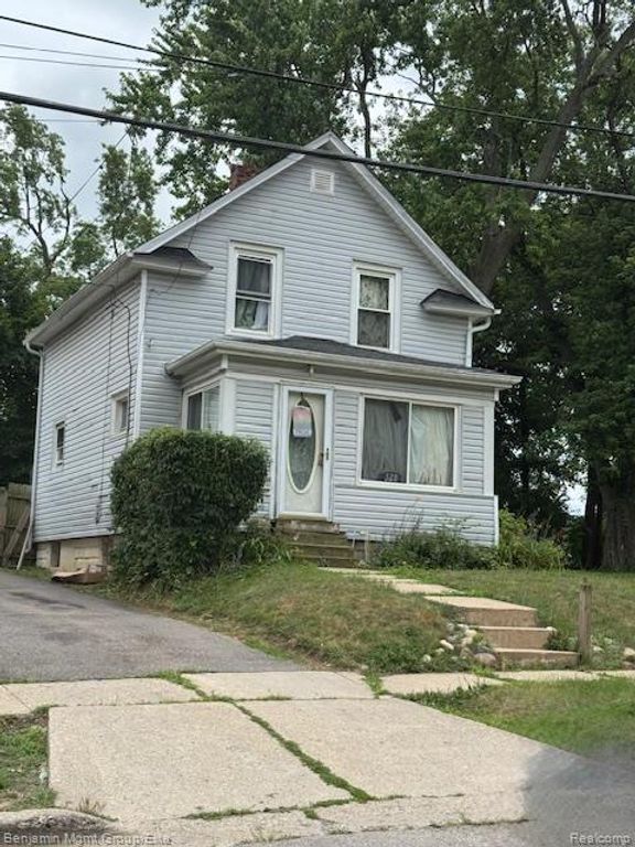 328 Whittemore Street, Pontiac, MI 48342